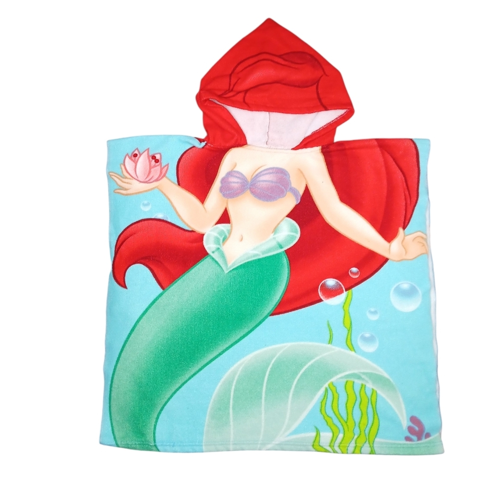 Disney Princess Mermaid Hooded Towel